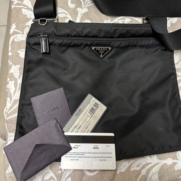 Prada Crossbodybag - Picture 2 of 4